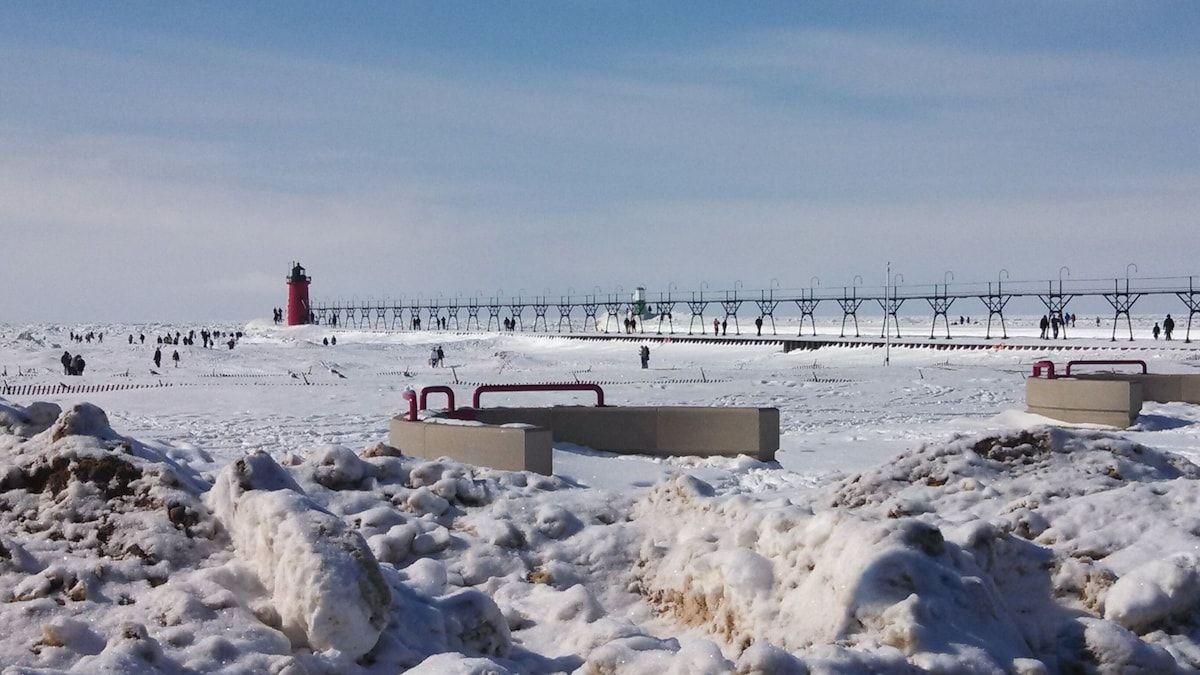 Enjoy the lake year-round! Amazing ice formations, winter 2013-14