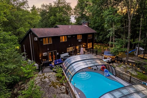 Catskills-Indoor Pool, Hot Tub, Sauna, Cold Plunge image 1