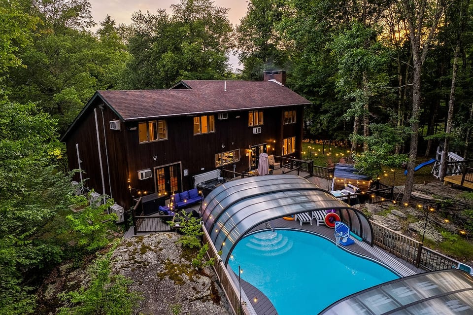 Catskills-Indoor Pool, Hot Tub, Sauna, Cold Plunge image 1