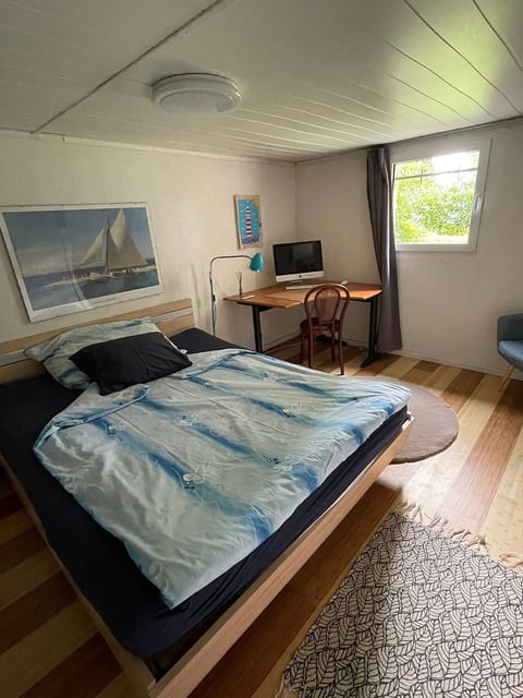 Private apartment 30 m2, garden, close to the baths