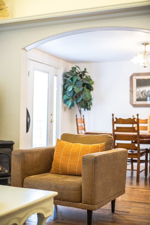 Main Level Haven – Steps from Ouray Hot Springs
