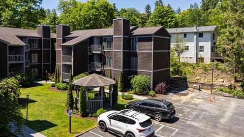Newly Renovated 1st Floor Condo | Walk to Main St.