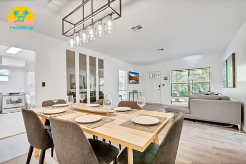Gated Miami Retreat, Walk to Marlins Stadium