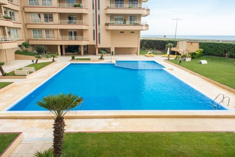 Oceanview First Line with 2 Pools 2
