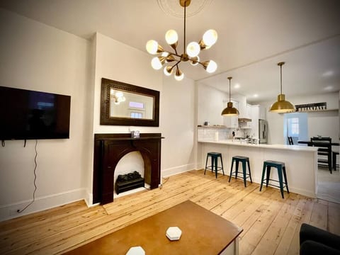 THE DERBY HOUSE - LANCASTER CITY CENTRAL