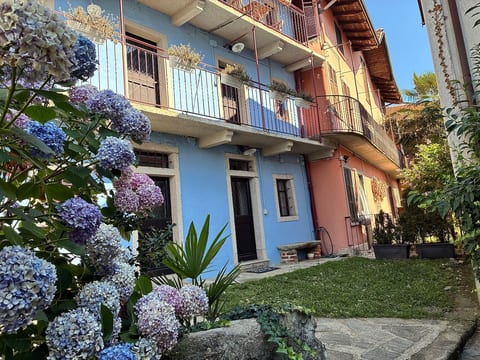 La Celestina - The Courtyard Flat image 6