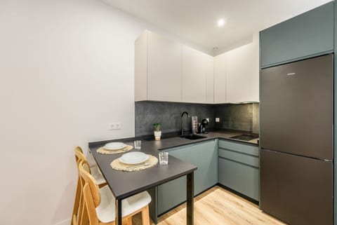 Luxe apartments Madrid Rio by RentitUP