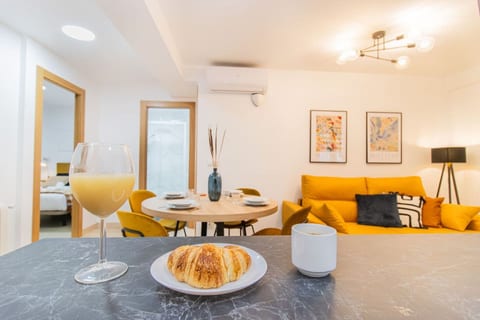 Modern Comfort in the Heart of Zaragoza
