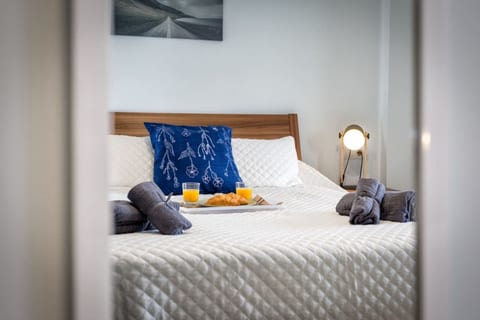 Relax in our luxury home | Terrace, Pool & Parking