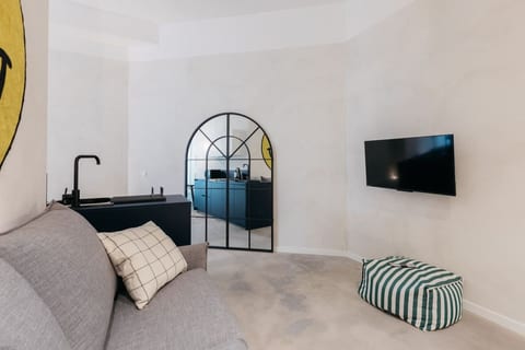 Trendy Retreat in Valencia