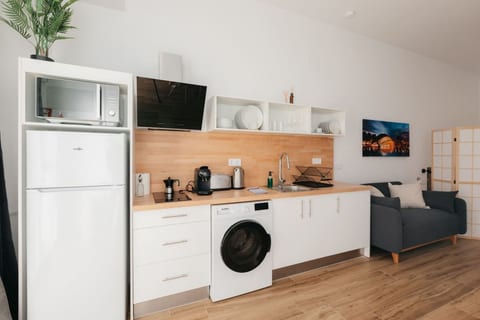 Stylish Studio with Easy Access to Valencia’s Best