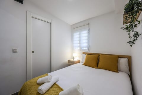Peaceful City Escape 30' from Central Madrid