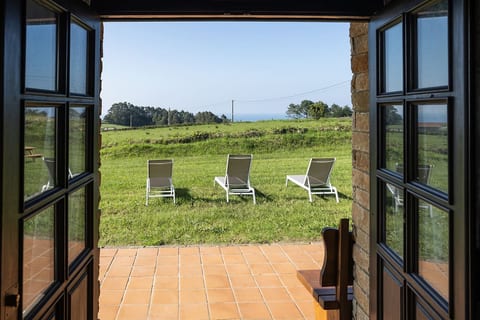 Rural Villa with Sea Views - Narcea