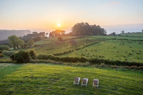 Rural Villa with Sea Views - Navia