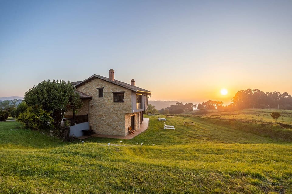 Rural Villa with Sea Views - Eo - Marines Viejo