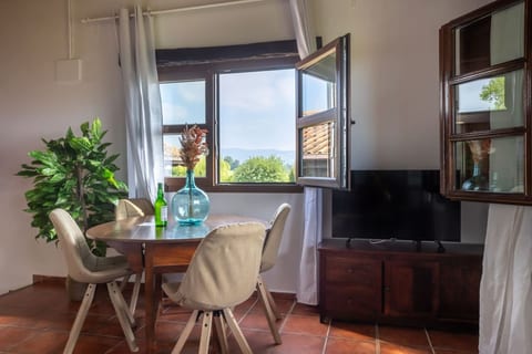 Rural Villa with Sea Views - Eo