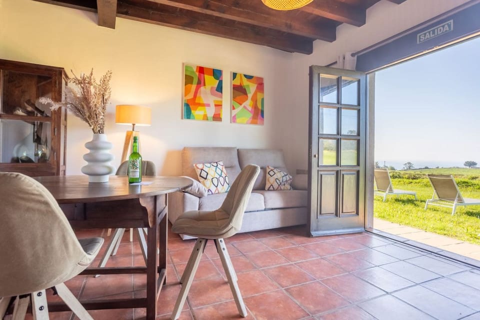 Rural Villa with Sea Views - Nalón - Marines Viejo