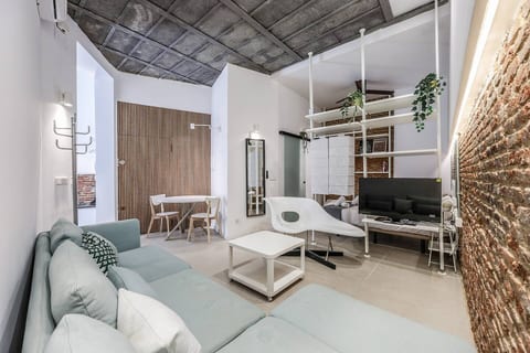 Stylish Flat Near Plaza Mayor & La Latina