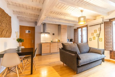 Úbeda Suites – Timeless Heart