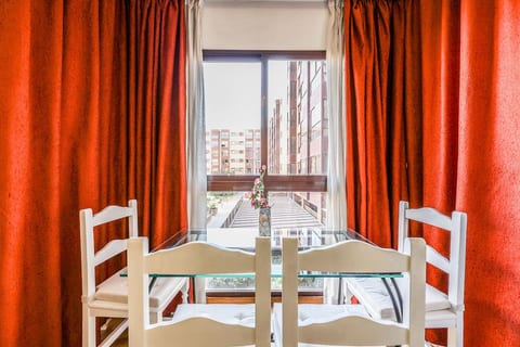 Madrid Stay – Paddle, Gym, Pool, Parking