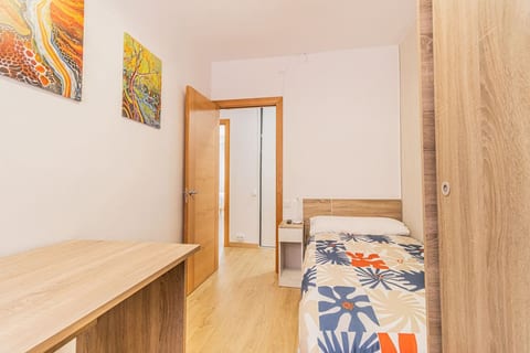City Stay with 3 Bedrooms