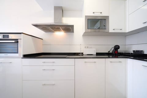 Family Retreat with Views, Terrace & Parking