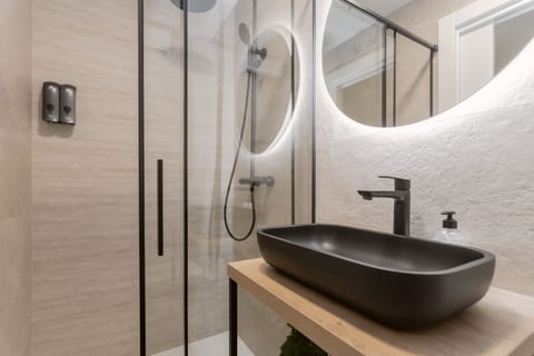 Txapitela Rooms - Perfect for 3