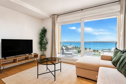 Sea View Apartment with Terrace - Horizon