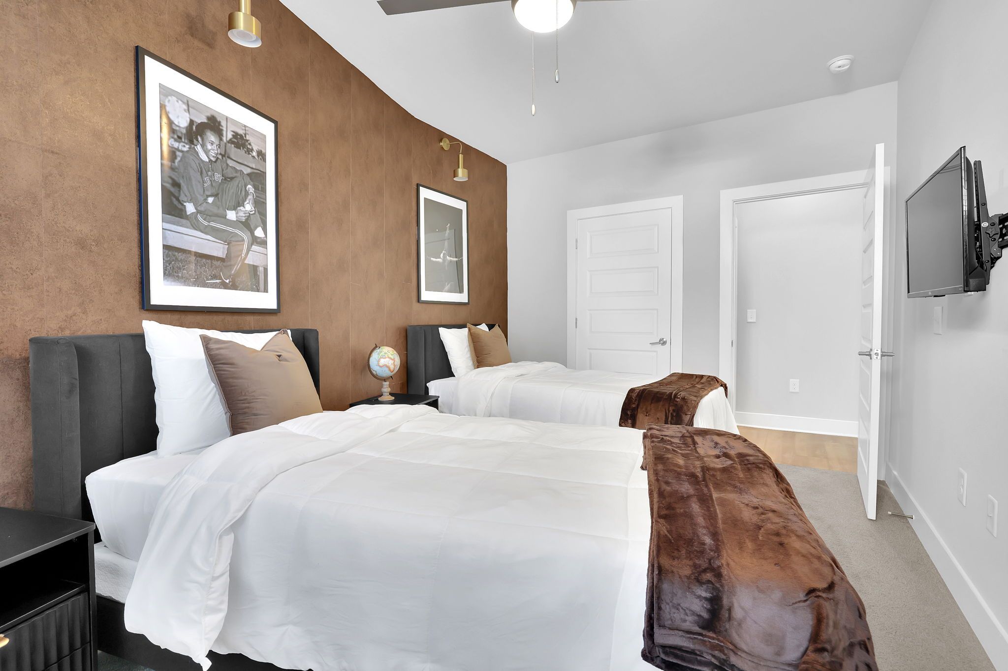 Secondary Bedroom