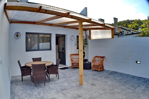 Hot Water House 2