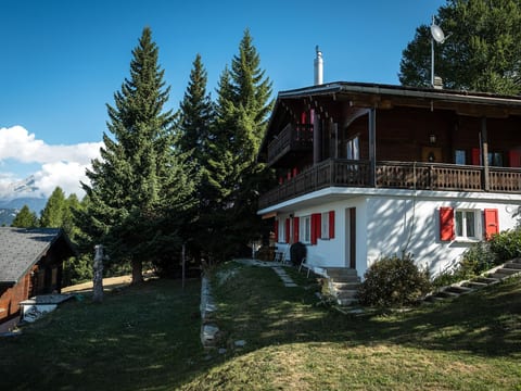 Chalet Sunnuterrasse Appartement/Fewo, Dusche, WC 4-Zimmerwohnung Dusche, WC