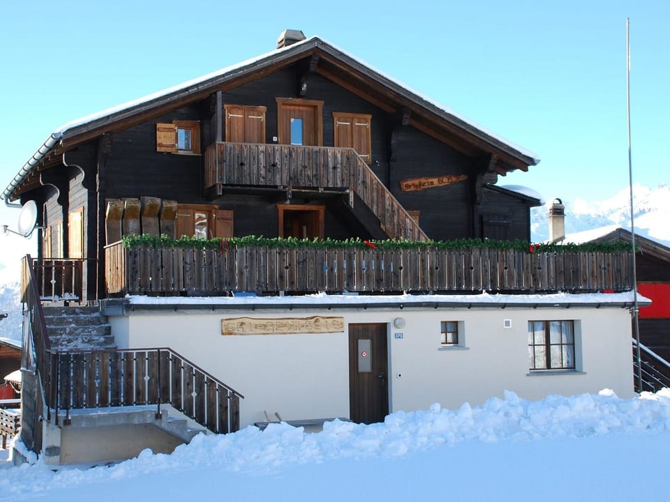 Gruppenhaus Walliser Alpstyle 2. Stock - Termen