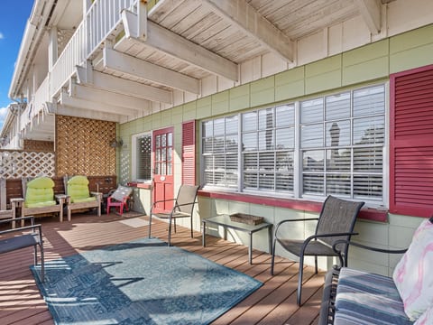 Beachside Bungalow