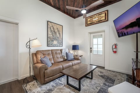 Front entryway into apartment and living space