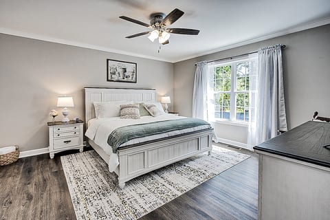Uwharrie Creekside Escape
