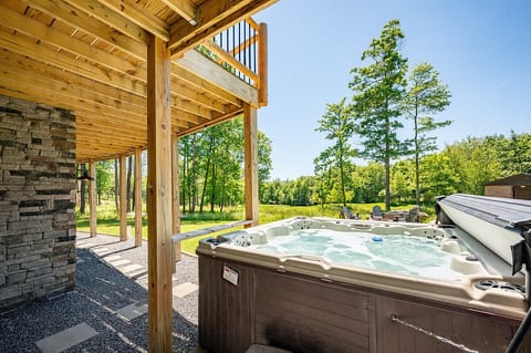 Dog Friendly Lake Area Home w/ Hot Tub