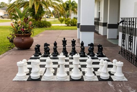 Heated Pool No Extra Fee ! firepit| Game Room
