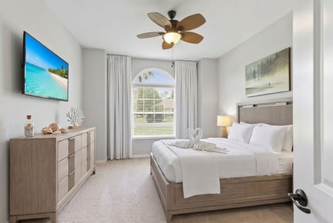 Saltwater Heated Pool Home | No Extra fee | Fenced