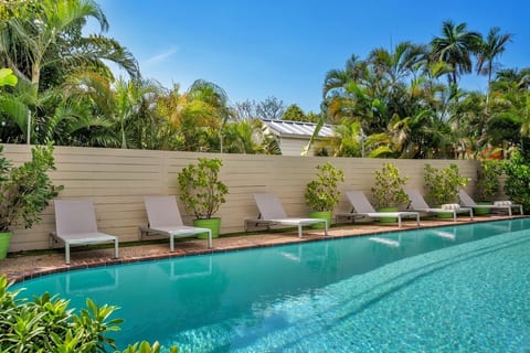 The Playful Oasis •Fort Lauderdale Pool/Beach Home image 4