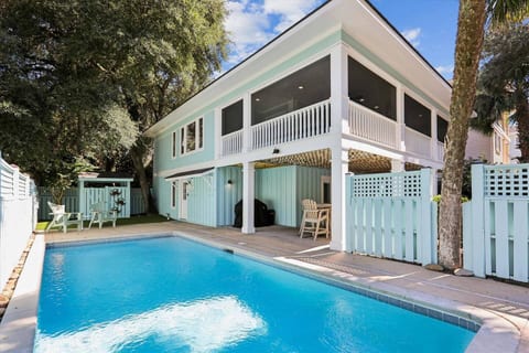 Bayberry Breeze - Steps to the Shore - Pool/Hottub