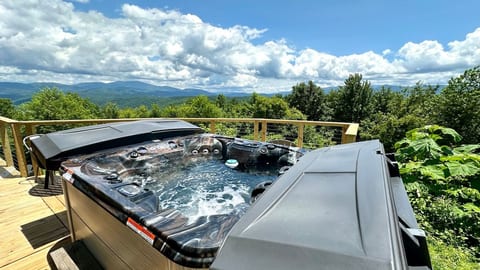 Glass Mountain Retreat — Panoramic Smoky Views image 4