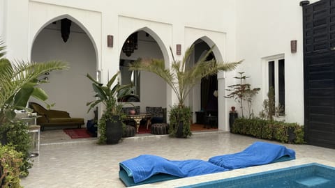 Dar Maureen — Private Riad with Open-Air Pool