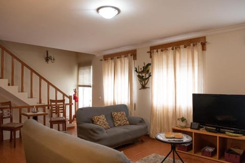 Spacious House near Angra do Heroismo