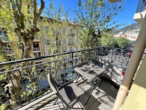 Old Port 1BR Steps from Gare SNCF