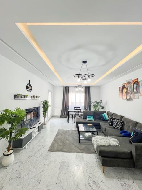 Amazing 2BR Flat in the Heart of Tunis