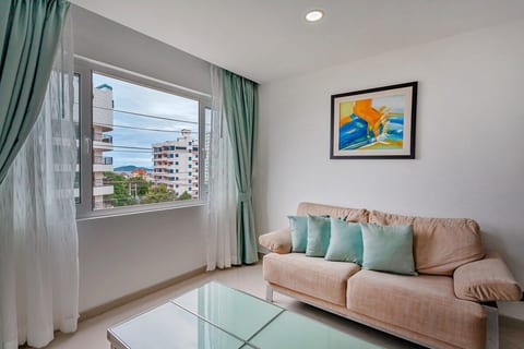 Quality One Bedroom Apartment - Pratumnak Road image 1