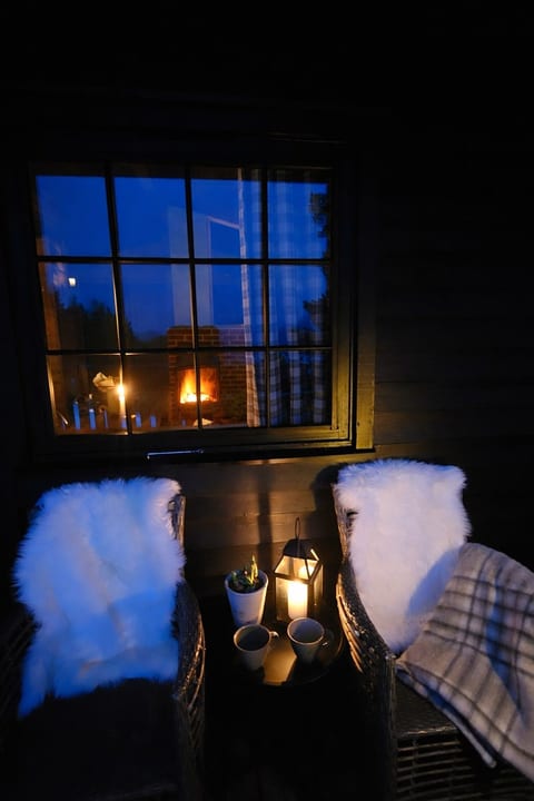 Secluded Cabin | Stunning Views | Hiking & Nature image 5