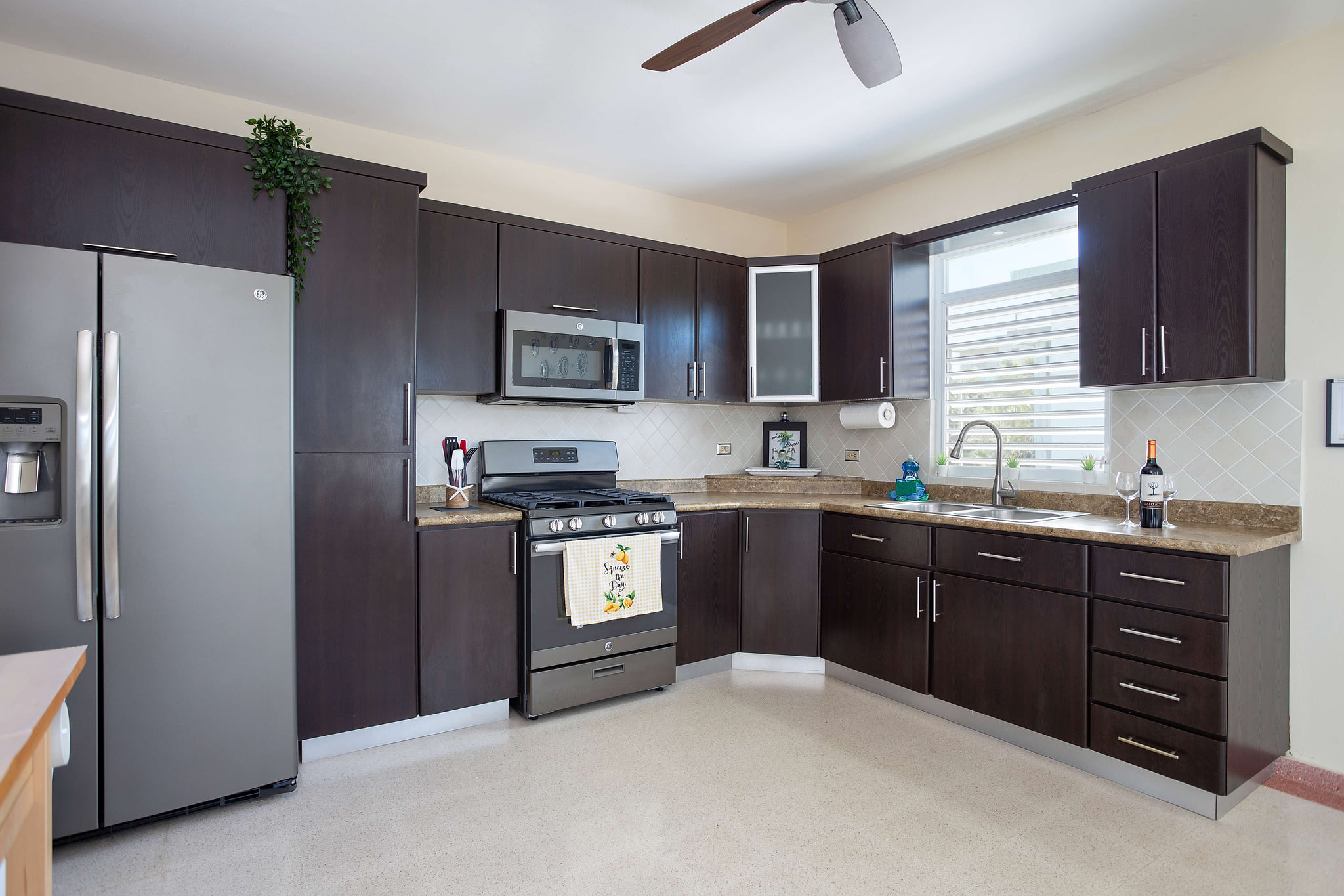 Fully equipped kitchen to make any meal