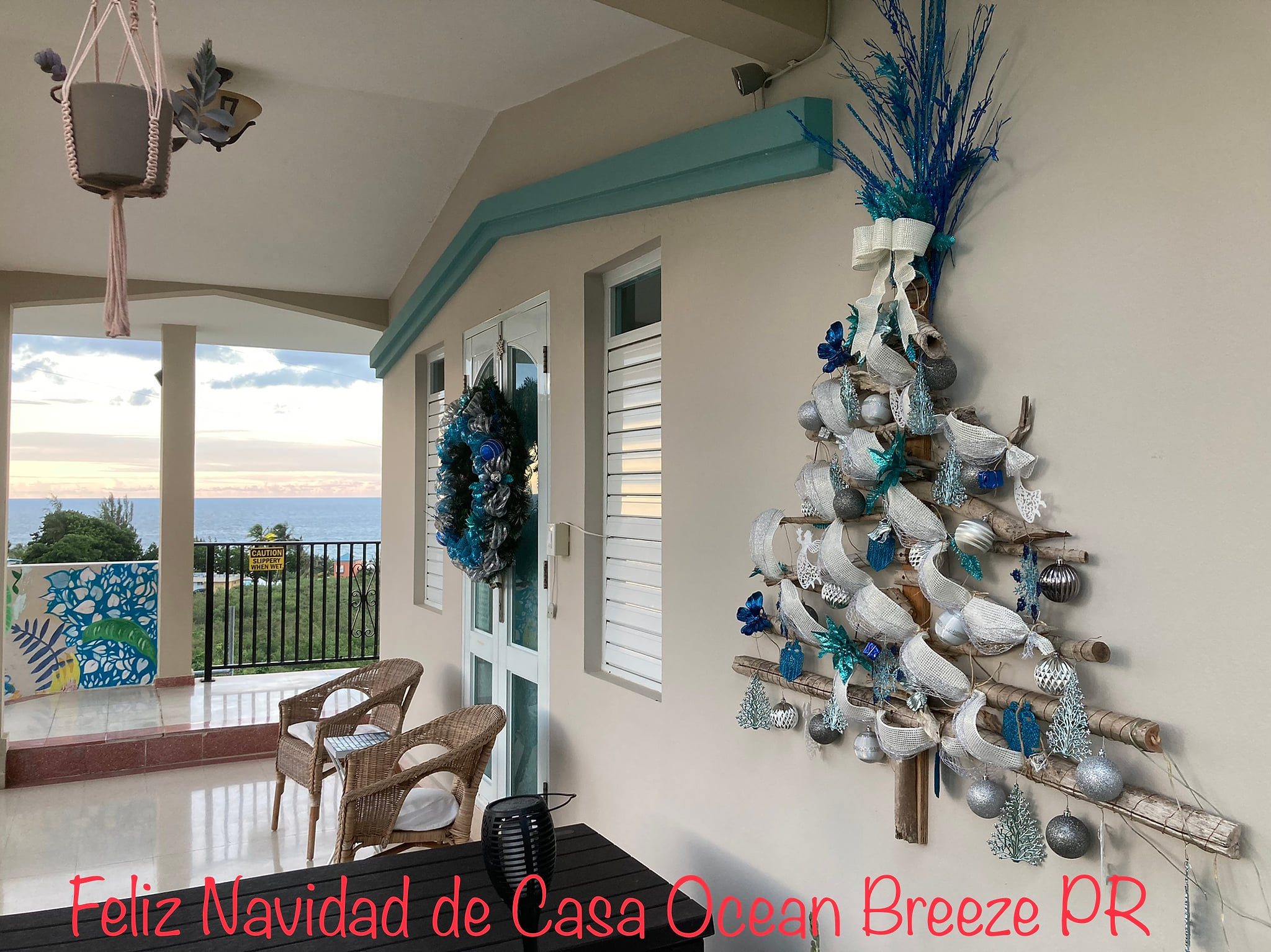 Christmas time, Casa Ocean Breeze style!