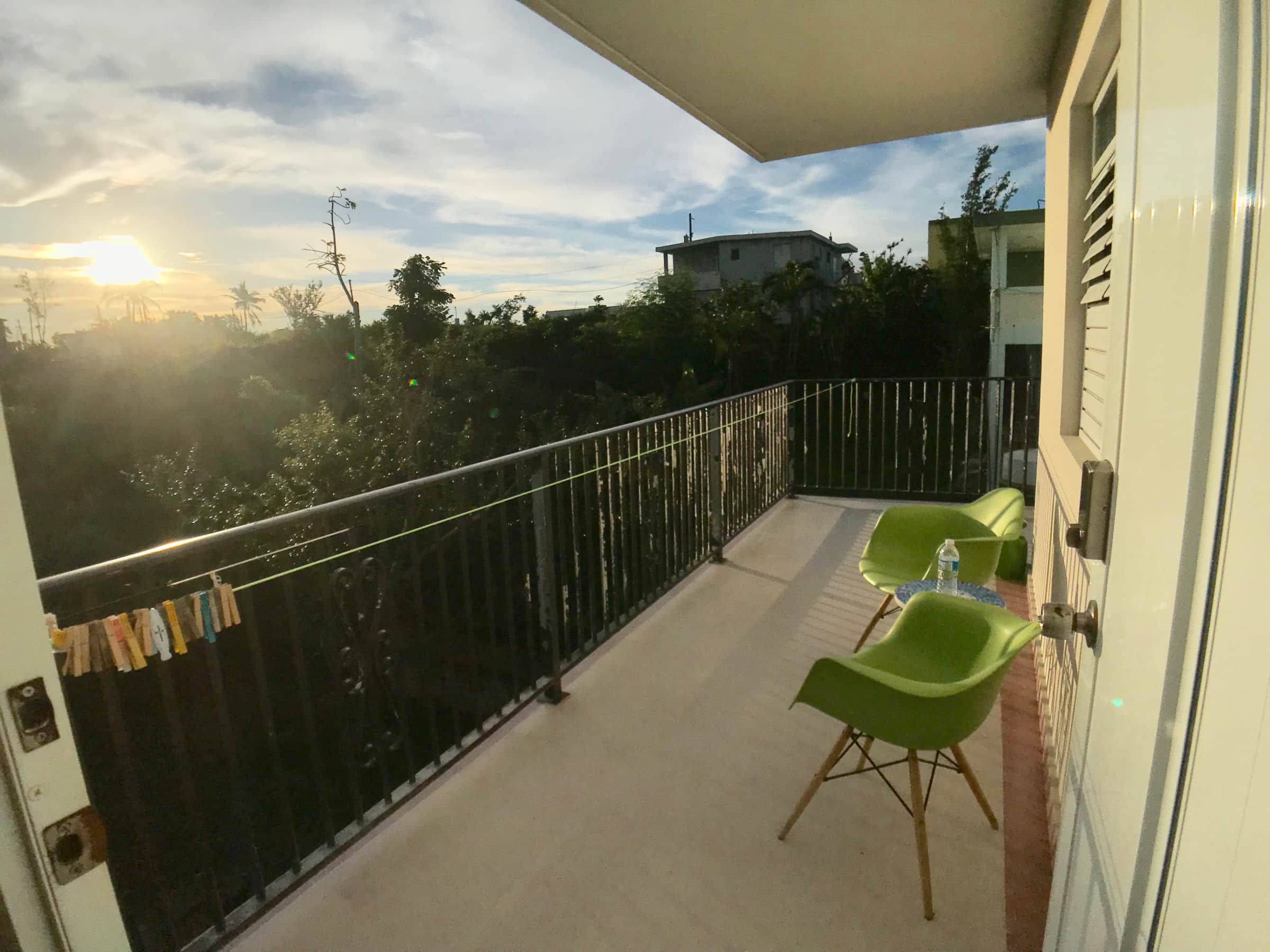 Rear balcony with drying lines for your stuff